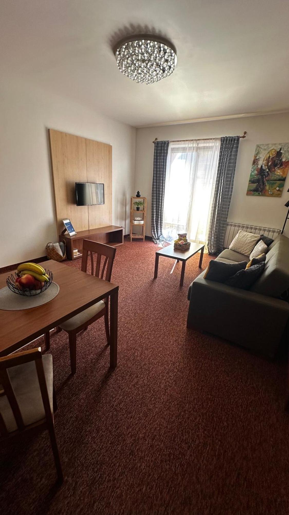 Apartmany Timea B 201 Велика Ломниця Екстер'єр фото